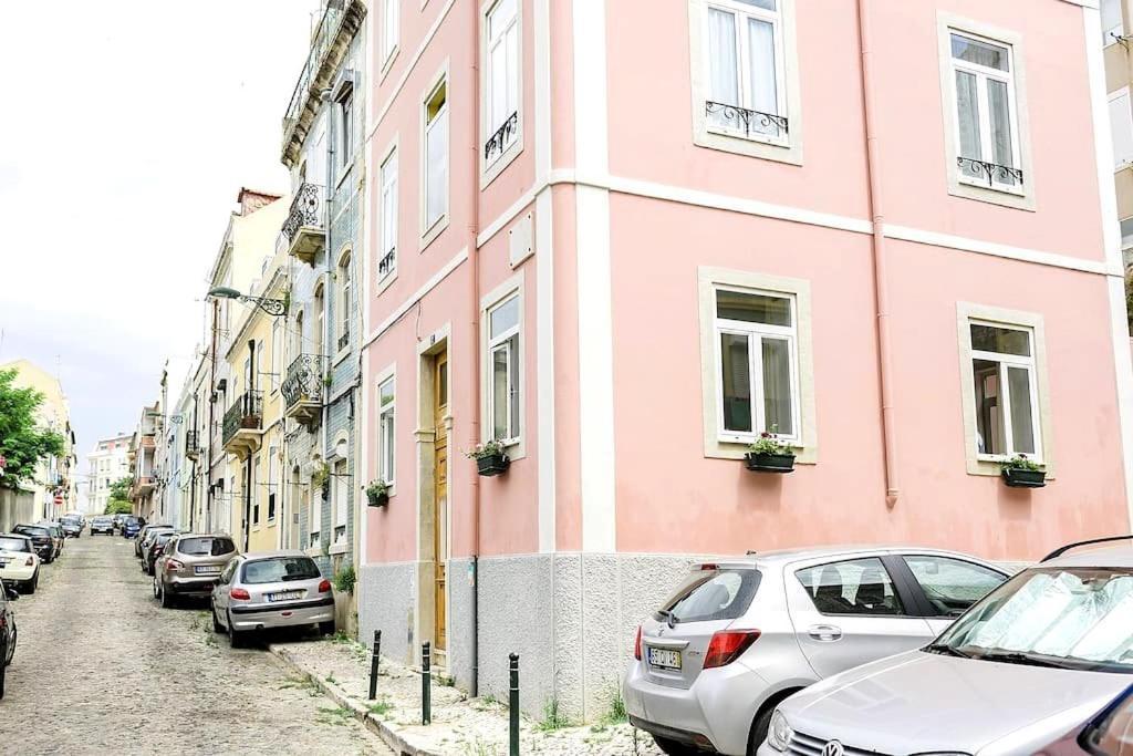 Sapadores - 2 Bedrooms Apartment Lisbon Boho Chic Екстериор снимка